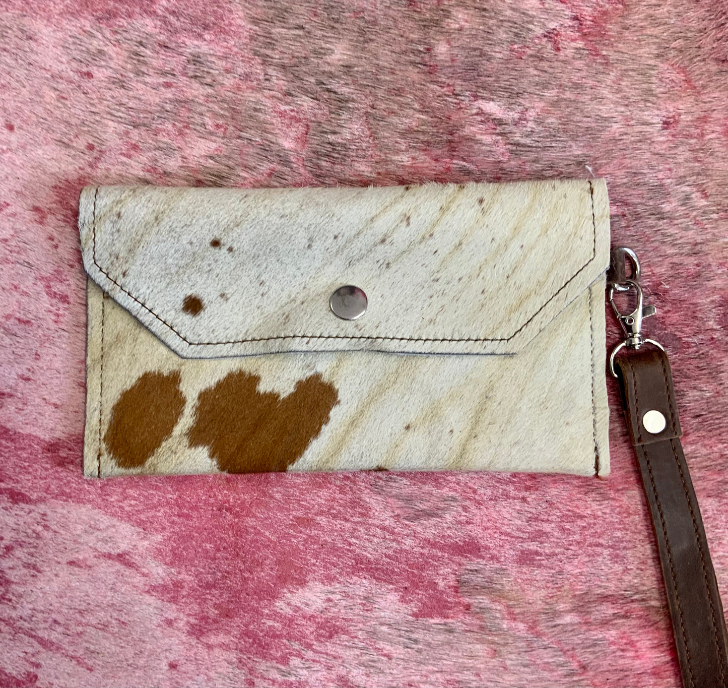 Cowhide Wrislet
