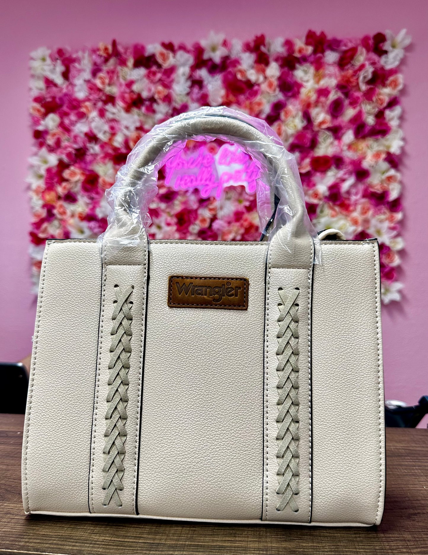 Wrangler Tote/Crossbody